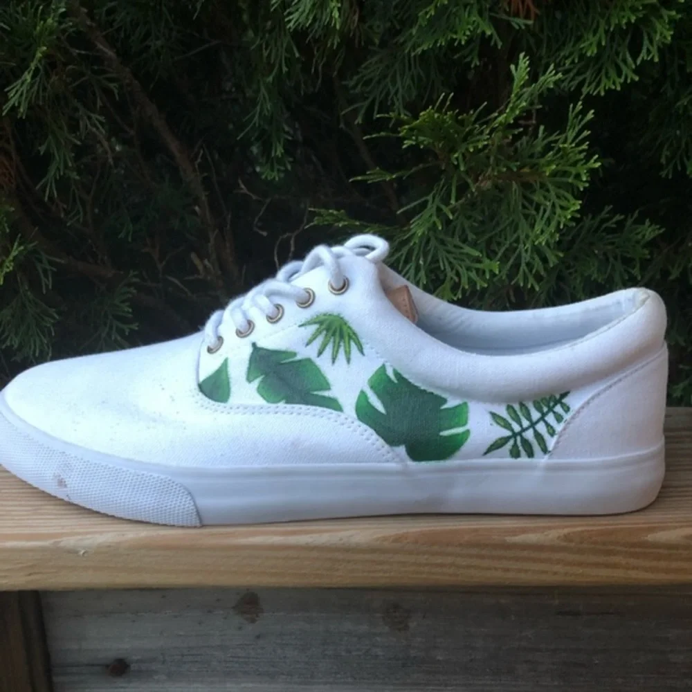 Goodfellows hand painted canvas sneakers